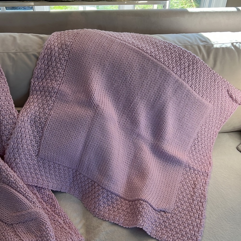 Signoria di Firenze oversized throw and matching euro sham cover- from Italy - Picture 3 of 7